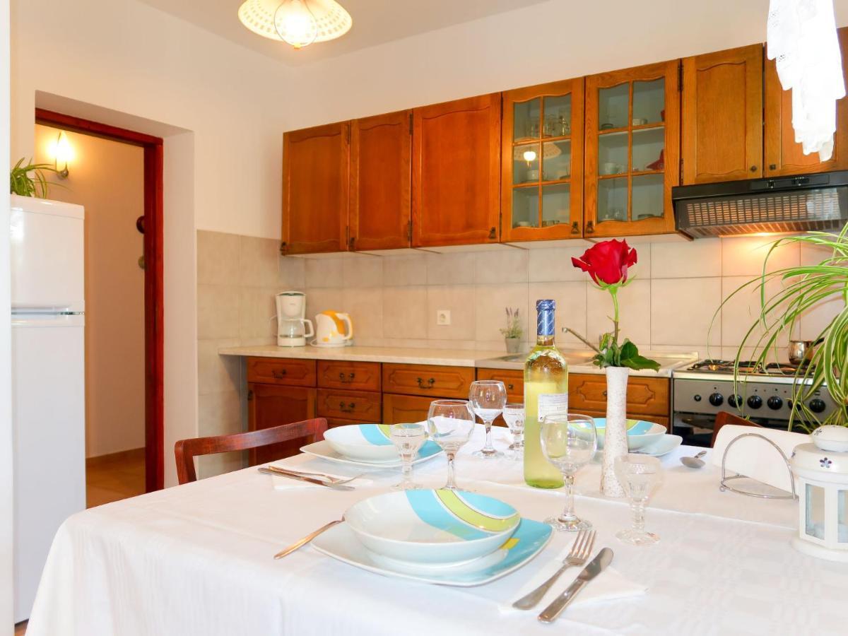 Apartment Vera - Mlk326 By Interhome Malinska Luaran gambar